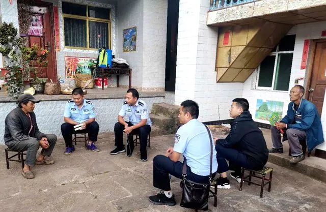 向工作在一线的民辅警致敬,榜样的力量为最美辅警点赞