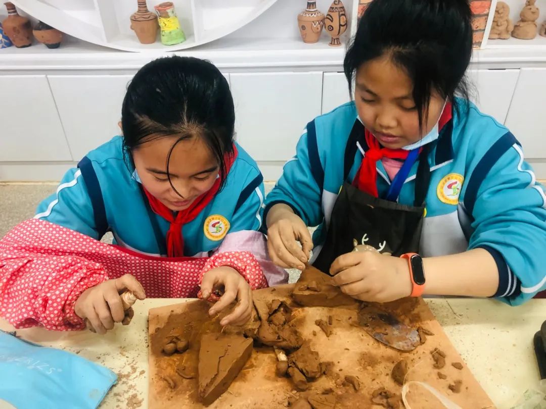 小学课程建设与育人目标探索,小学创新素养教育教学计划