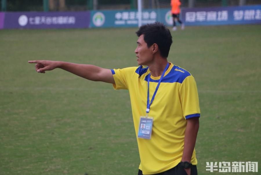 团队硬如铁，不做一盘沙！青岛足球名将刘金东率*安泰**天贶回青拉练谈改变