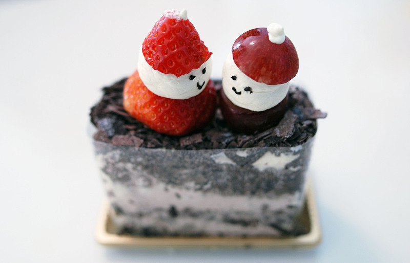 5折买知名糕点？已有4人被骗！普陀警方破获低配版“庞氏*局骗**”