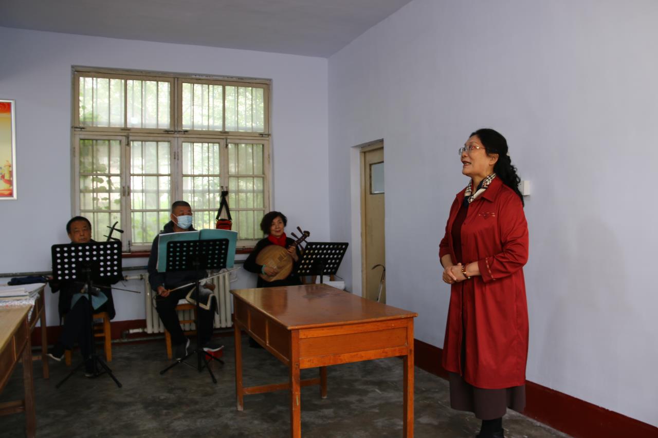 针对留守老人的社区服务方案,加强离退休干部服务管理