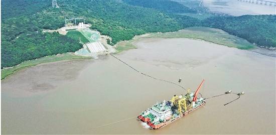 远洋“动脉”中国造东方电缆总工程师研发高等级海底电缆