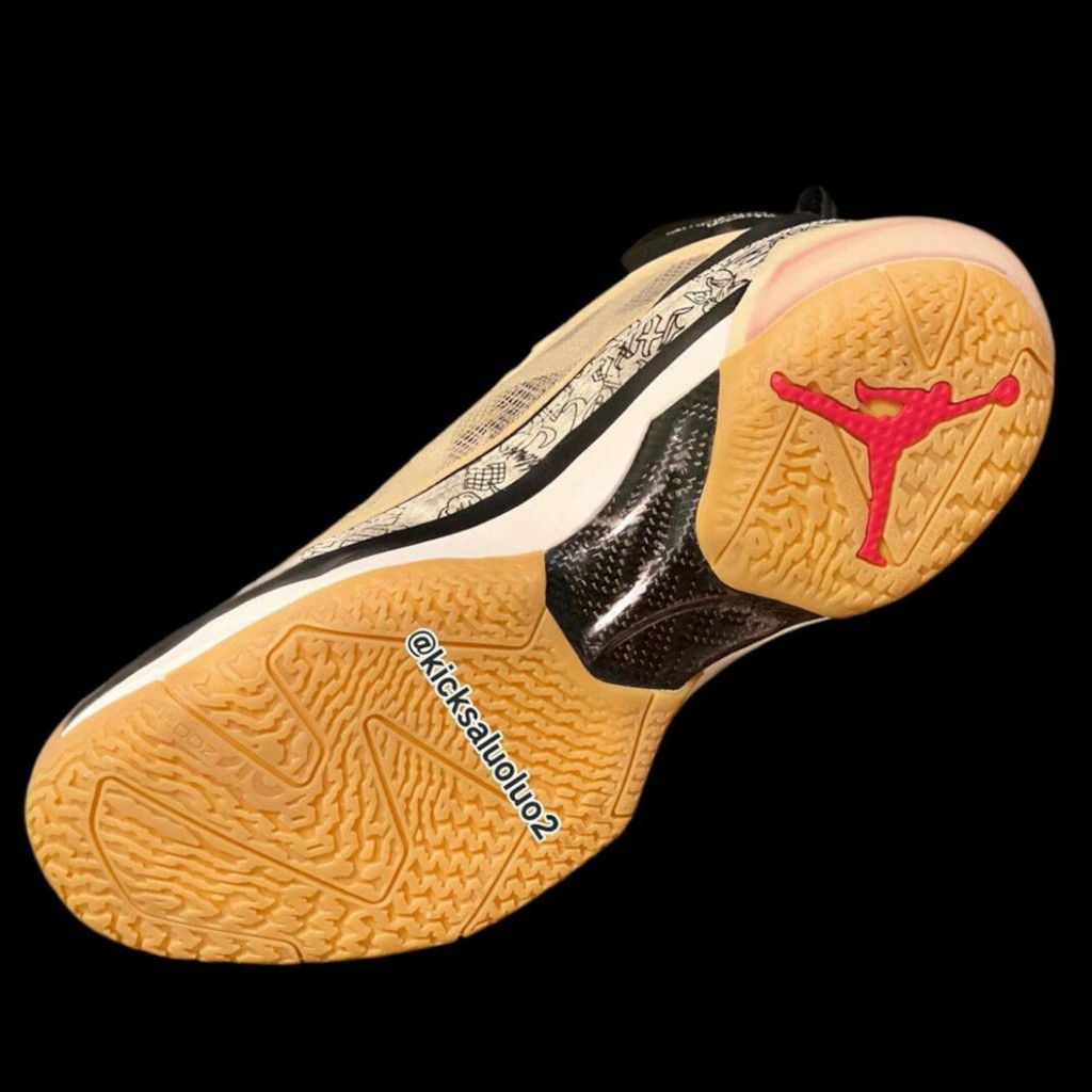 aj37郭艾伦配色是什么,aj37郭艾伦pe冠军