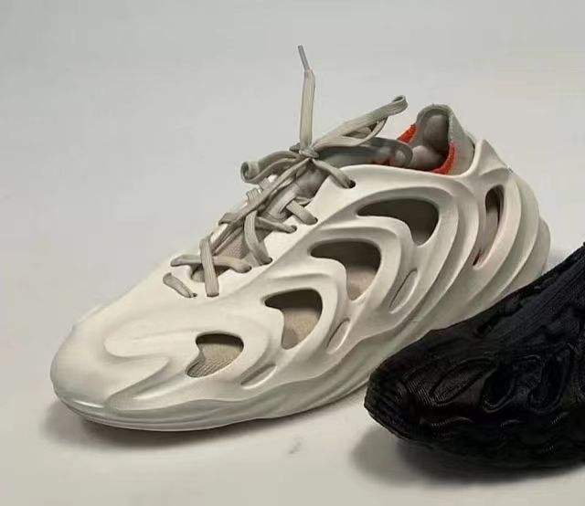 奇葩洞洞鞋,洞洞鞋奇葩巨丑