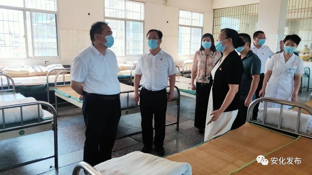 益阳市政协到安化县开展“严重性精神障碍患者救治救助工作”民主监督调研