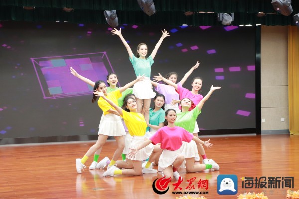 强国复兴有我舞蹈刷屏全网,强国复兴有我总决赛