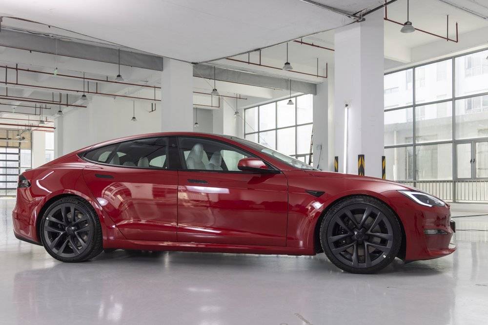 特斯拉新款百万豪车,特斯拉百万超跑