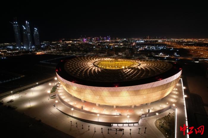 我在卡塔尔造金碗②拿下6项世界之最，建筑规模堪比“鸟巢”