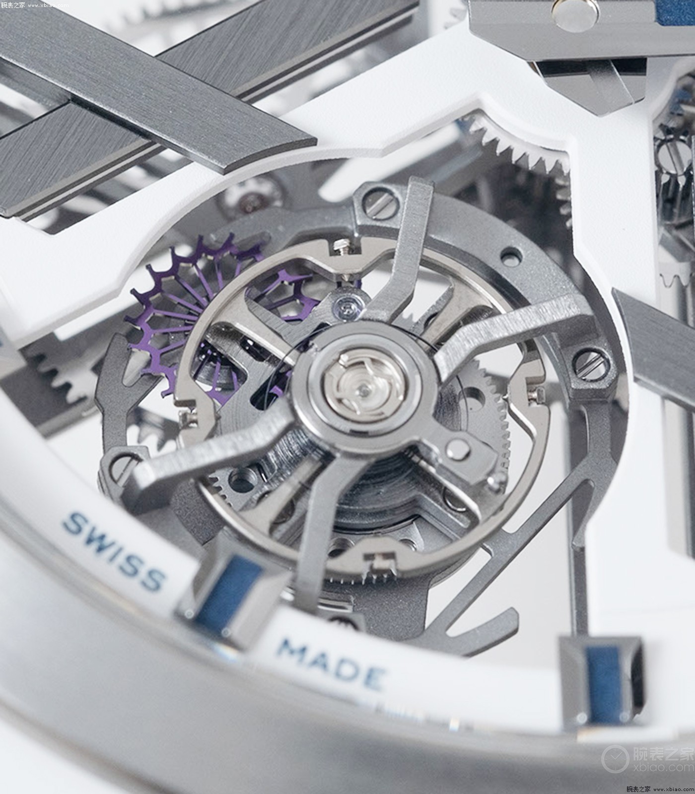 雅典表和创新有什么区别,雅典表的机芯怎么样