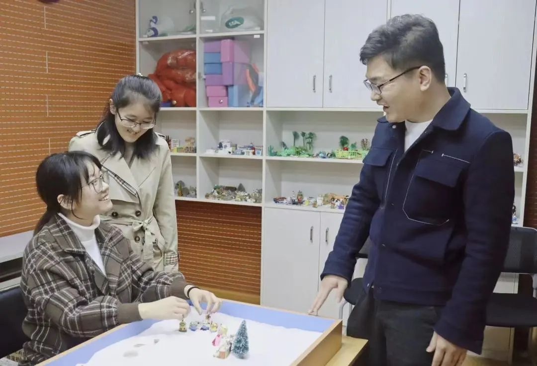 高校心理学实验室,武汉大学哲学学院心理学