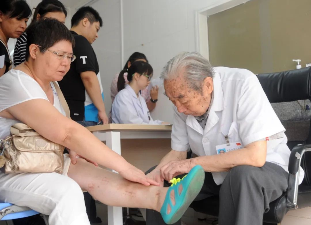 痛别巨星陨落享年100岁,武汉市第一人民医院孙曾拯