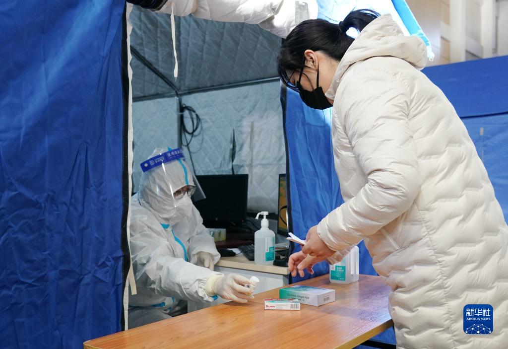 北京发热门诊属于急诊吗,北京发热门诊爆棚