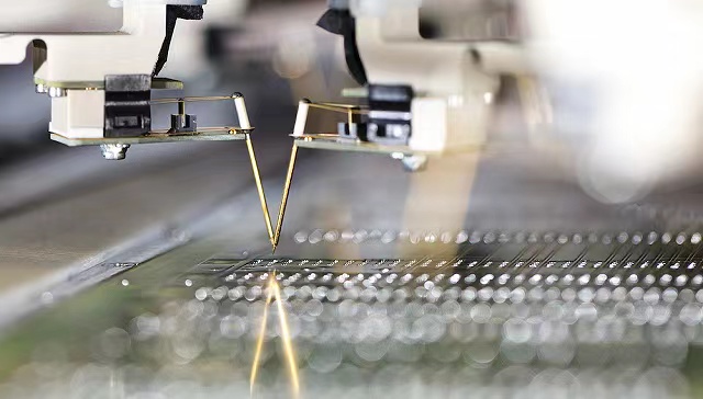 跨国产业转移与产业结构升级,跨国车企加速中国本土化