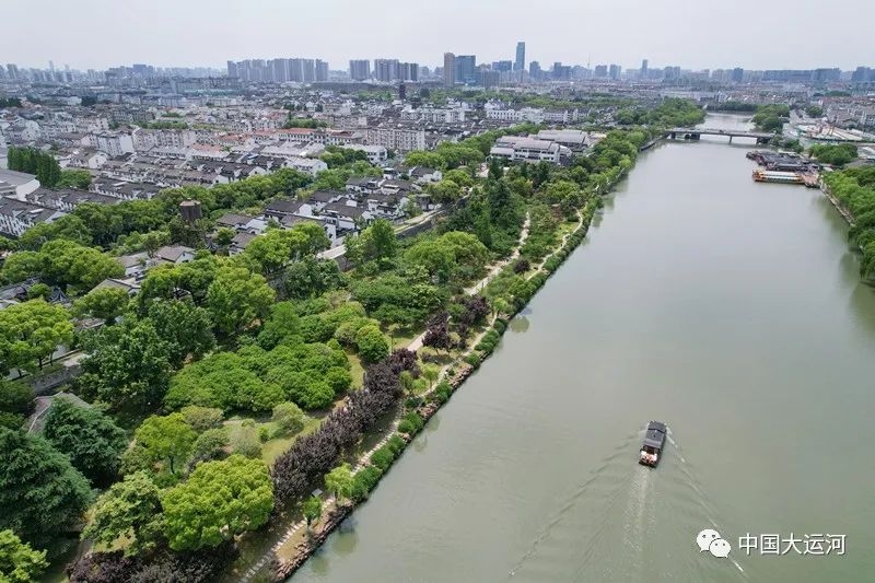 江苏苏州游览宝带桥,苏州古老的宝带桥