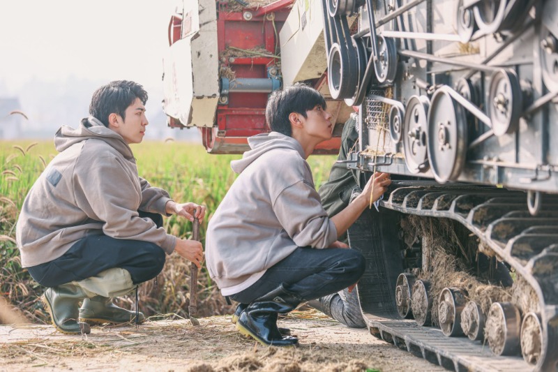 种地吧导演杨长岭什么学历,种地吧少年导演杨长岭专访