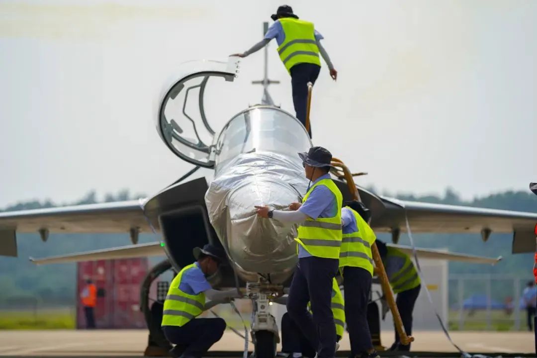 17岁的“猎鹰”，正飞向更广阔的天空