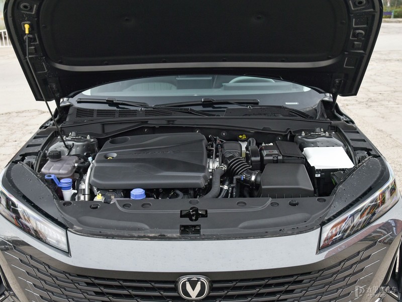 长安逸达上市售8.79万起,长安颐达新车上市四重礼