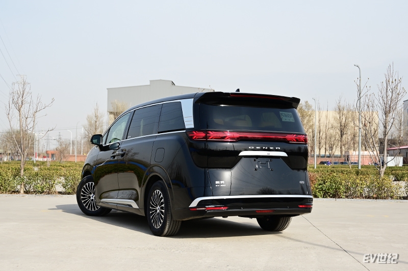 腾势d9纯电版ev试驾,试驾腾势d9EV