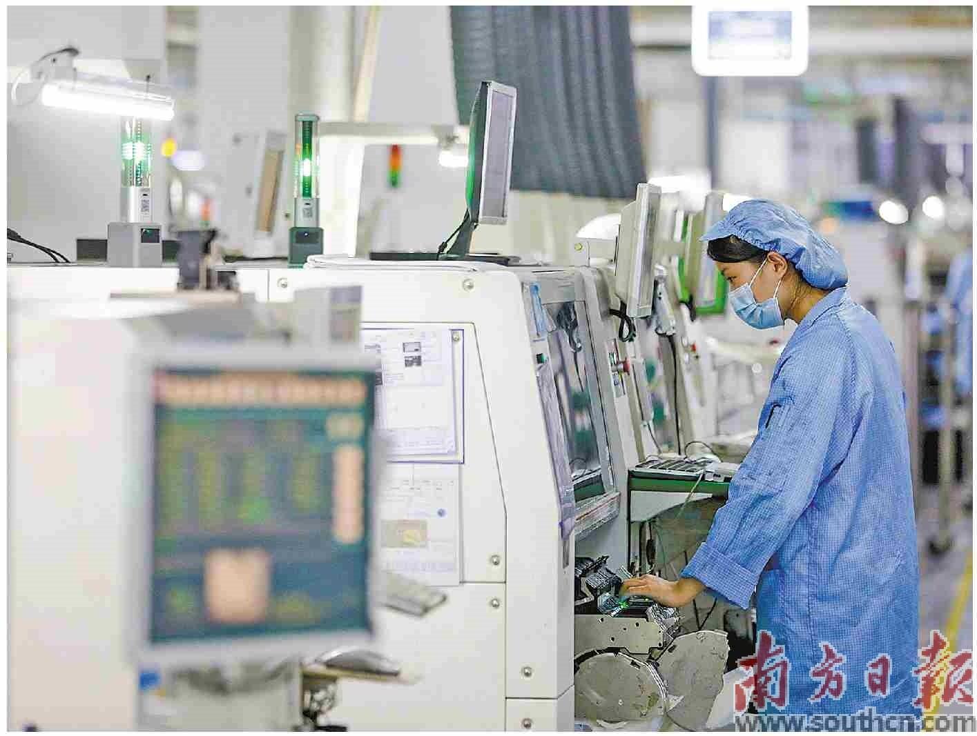 招才引智打造人才培养摇篮,引才育才打造人才队伍