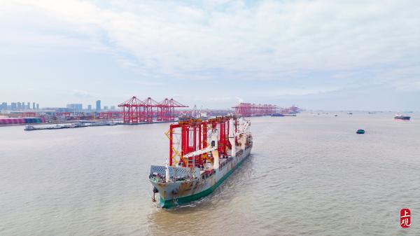 单台起重机181吨!中波轮船搭载“大国重器”出海巴西