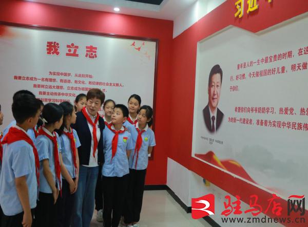 驻马店市第八小学党日活动,驻马店市第十小学党支部主题教育