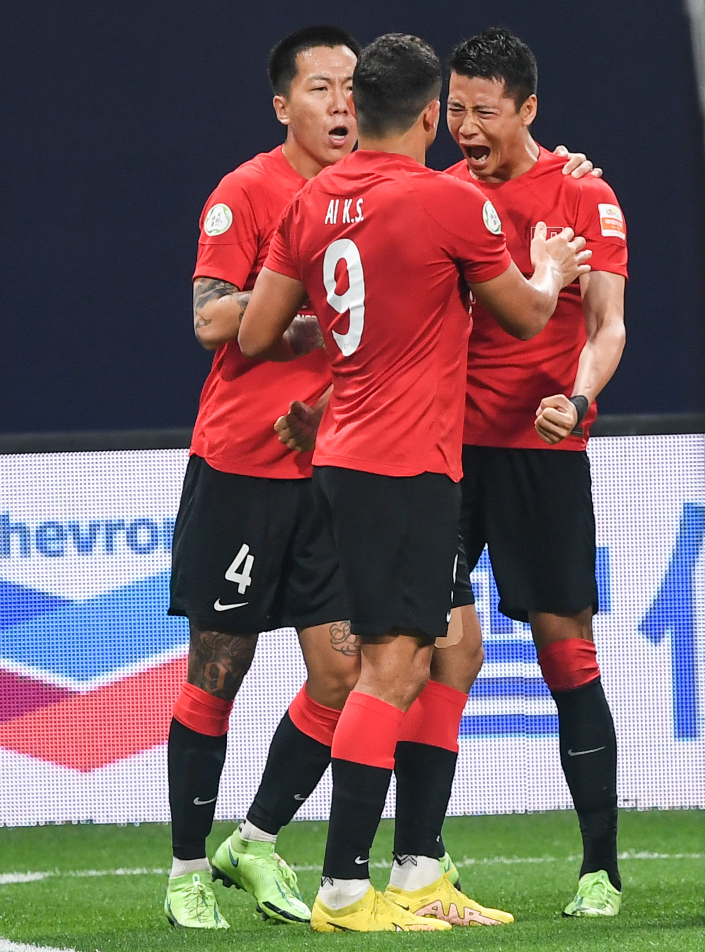 （体育）足球——中超：成都蓉城胜上海申花