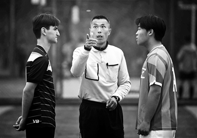 北京高中生办了七年的足球赛未来希望在新工体踢决赛