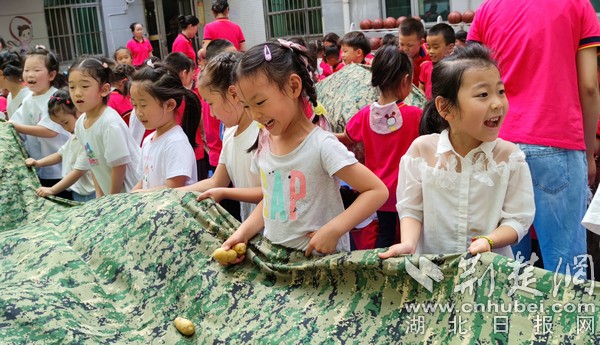 庆六一回味童年,庆六一伴成长
