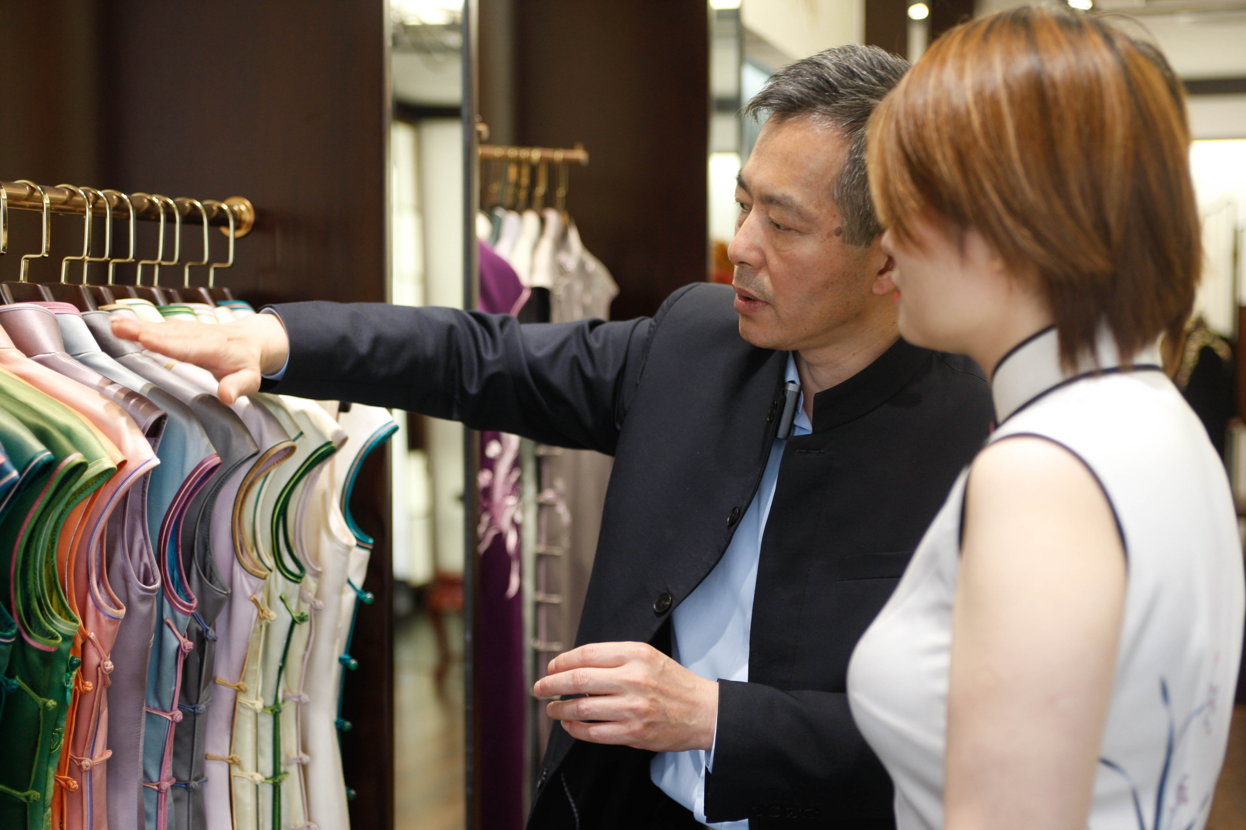 旗袍文化传承图片,中国旗袍非遗传承图片