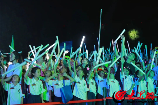 滨州莲华学园六一,滨州莲华学园第一届草坪音乐节