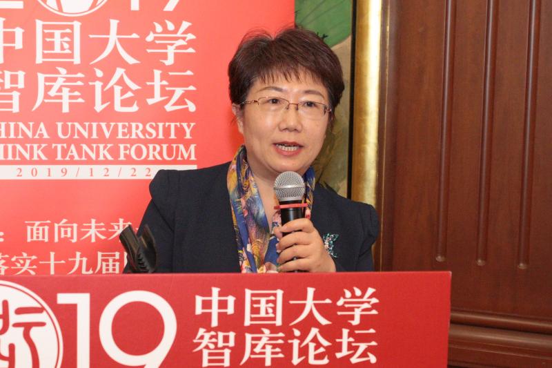 思想者｜沈开艳：从1.0到6.0，上海优化营商环境实现了怎样的跨越？