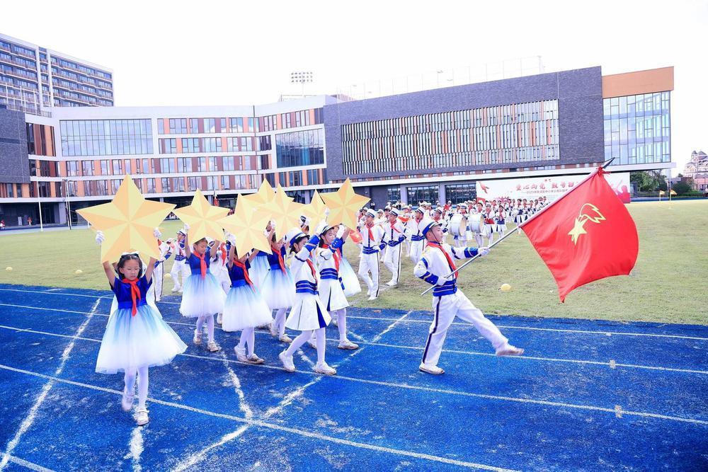 广州荔湾：18支队伍进行2023年区中小学鼓号操决赛