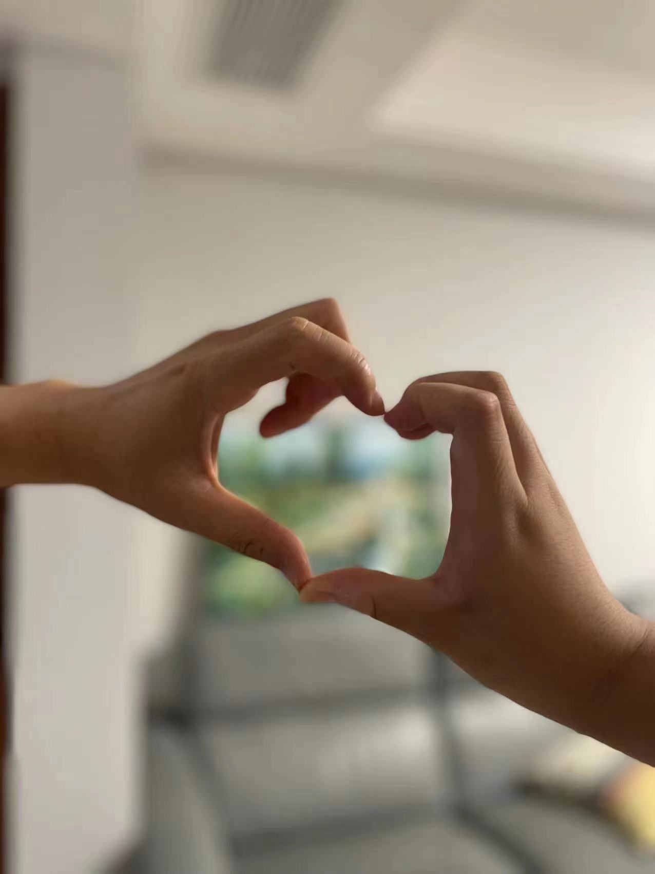 父亲粗糙的手,赞美父亲粗糙的双手