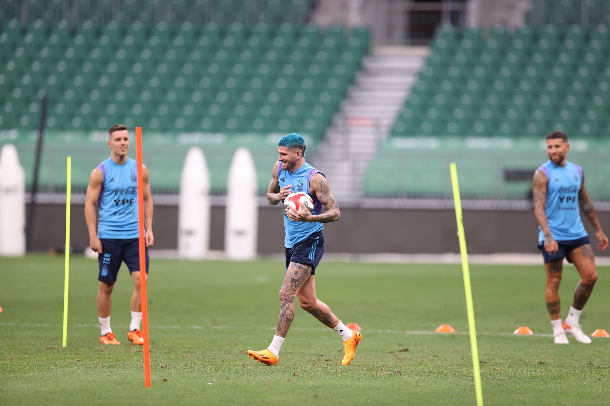 梅西北京比赛现场直播视频,直击北京新工体看梅西首秀