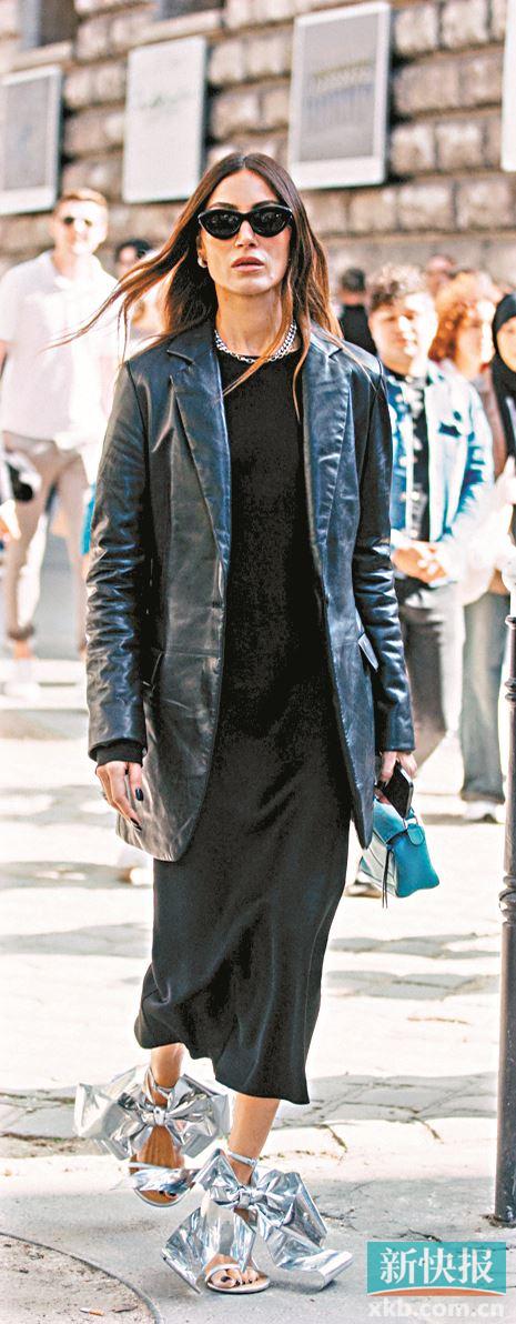 闪闪亮的鞋,闪闪亮亮的小鞋子