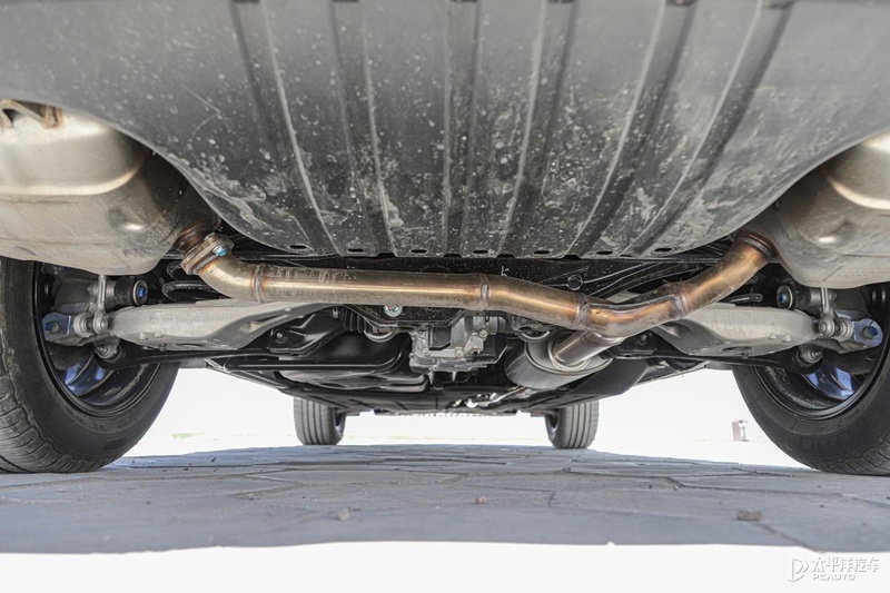 本田ur-v试驾冠道,大五座东风suv