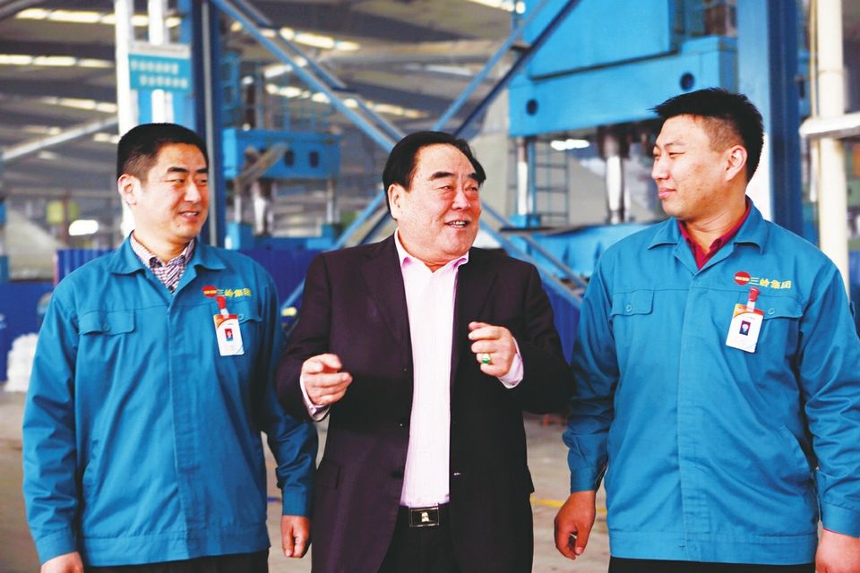 倪国岭——勇立潮头奋力闯老骥伏枥韧劲足