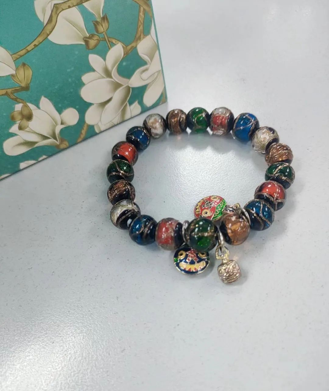 为什么年轻人也去雍和宫,为什么去雍和宫的年轻人好多