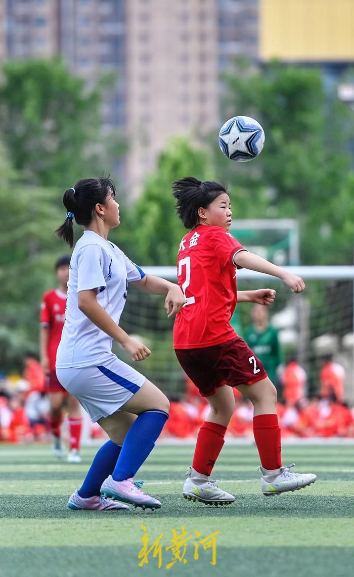 最美主场,小学女足足球比赛