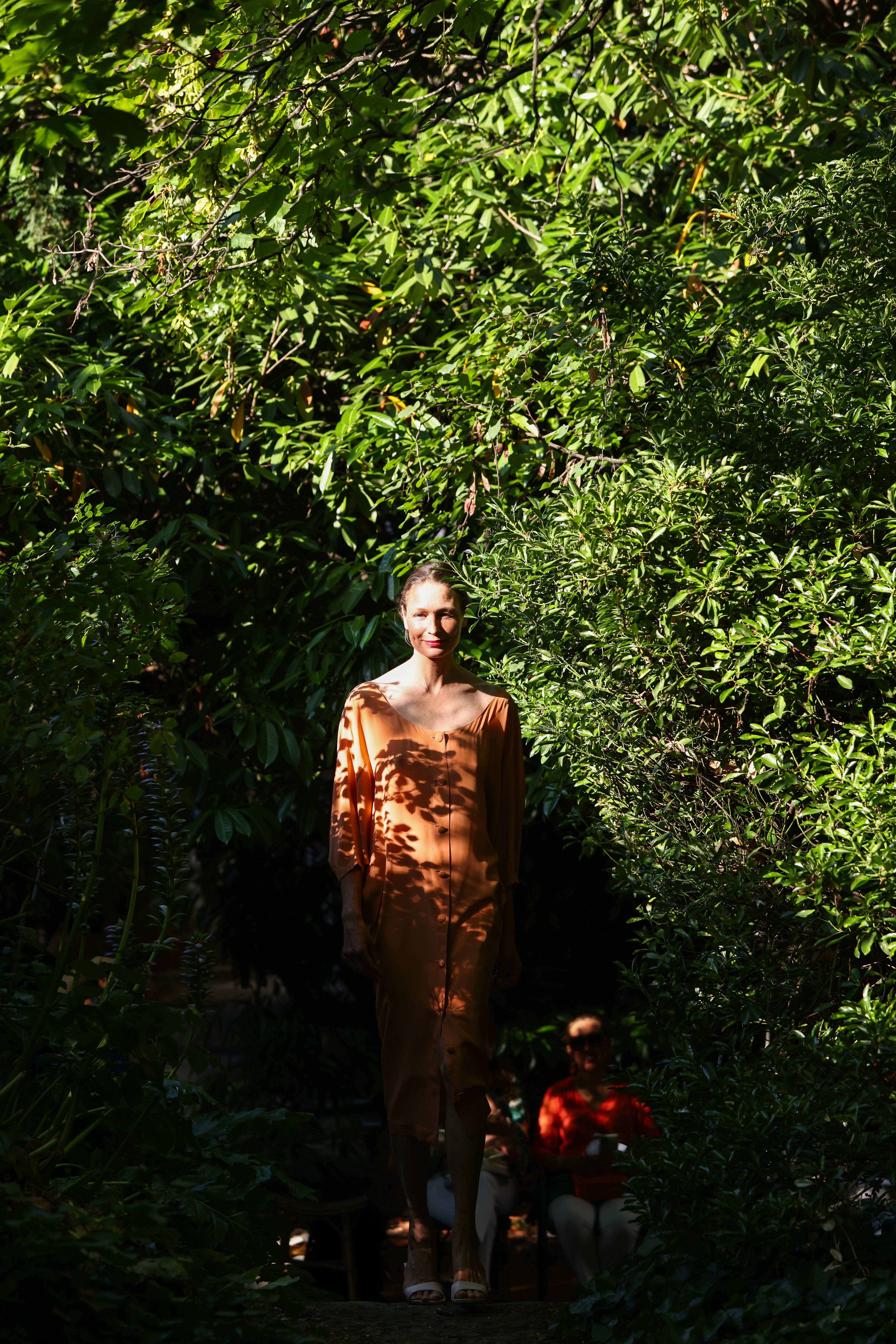 2019年巴黎高级时装周荷兰设计师,欧洲高级定制时装周