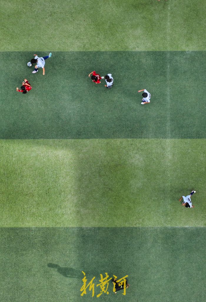 济南泉城杯决赛,济南市第1届校园足球超霸杯