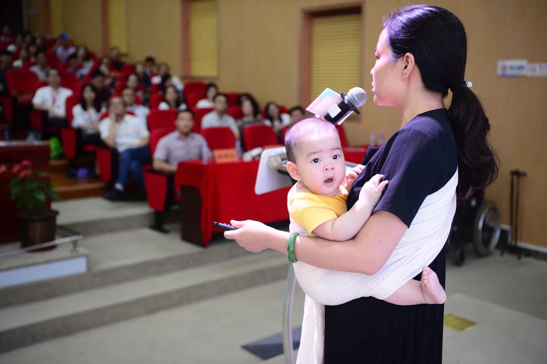 职场女性如何做自己,职场妈妈如何背奶