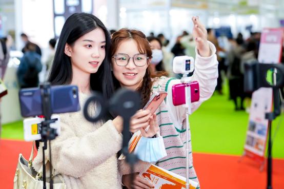 深圳会展中心时尚展览会,深圳宝安会展中心最近展会