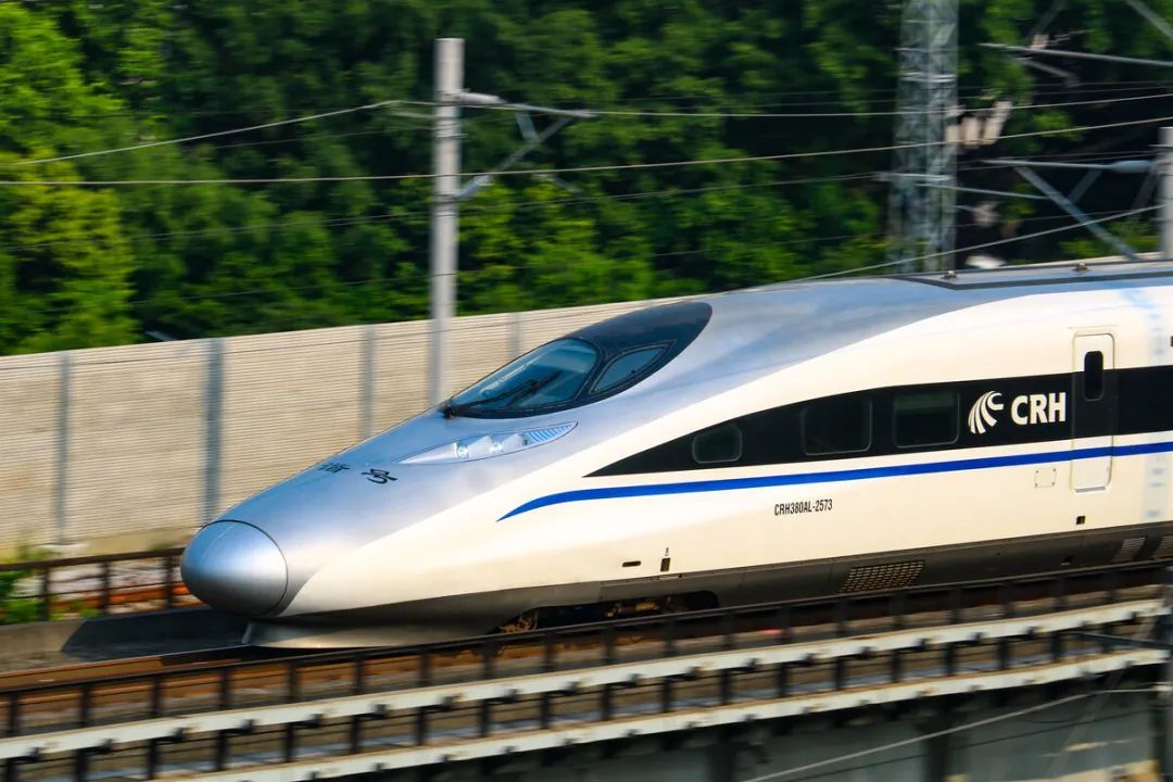 坐高铁手机在里面不见了怎么处理,乘高铁手机没电了