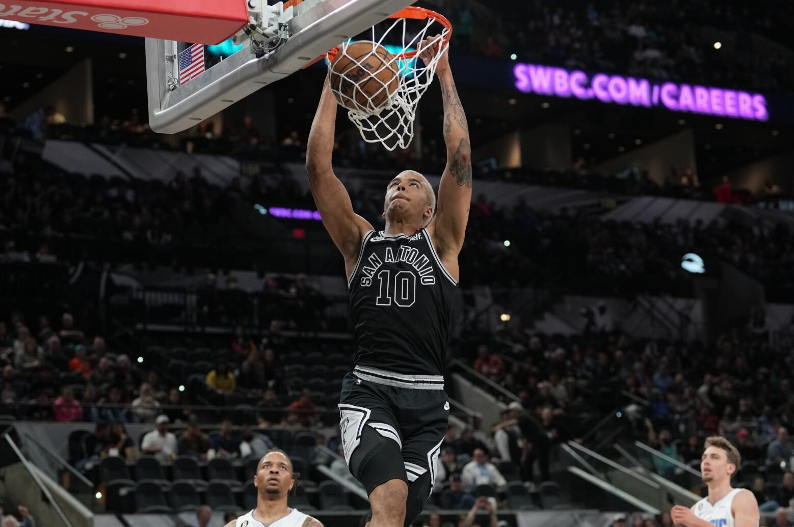 ncaa史上最强阵容排名,ncaa各校历史最强阵容