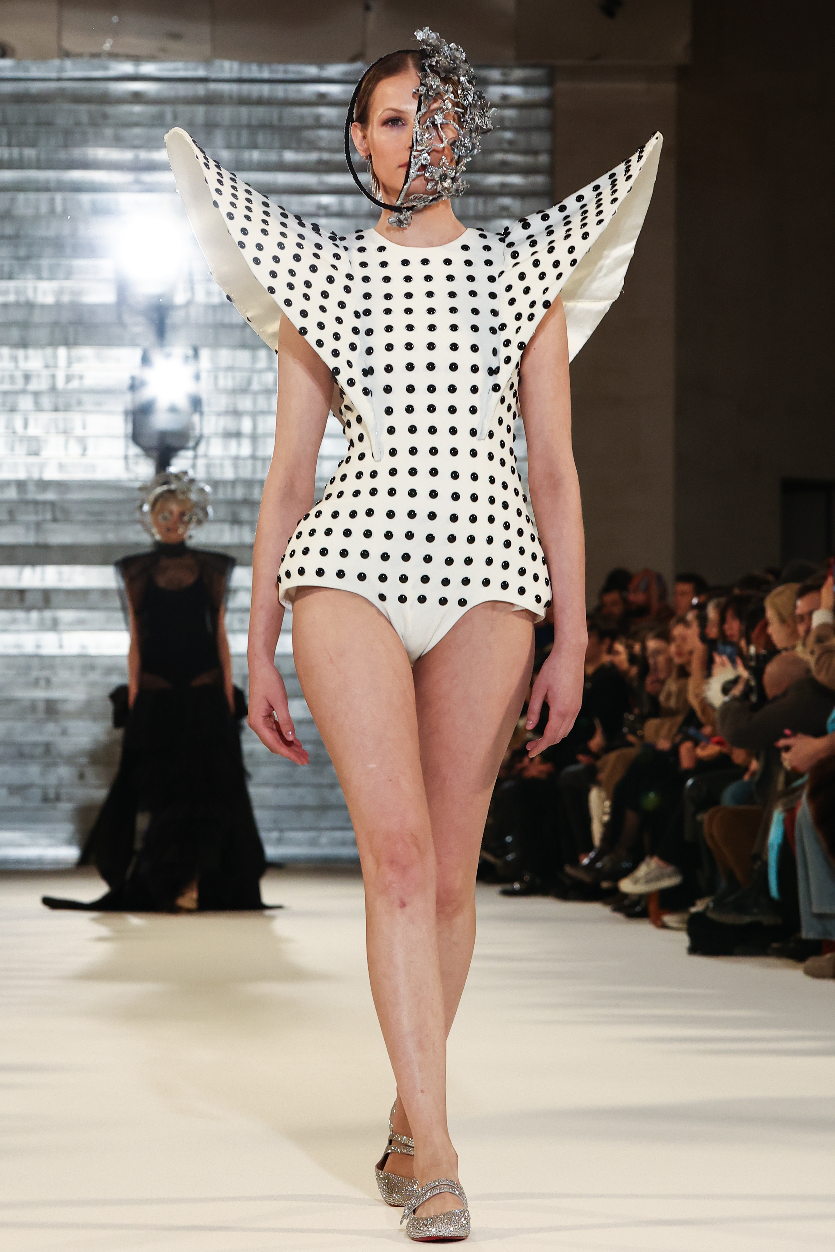 巴黎时装周服装设计秀,巴黎高级定制时装周设计师