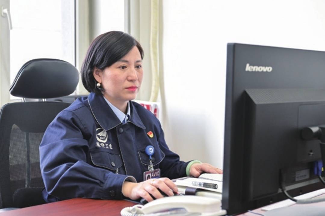 王蕊：工作“勤细实”当好综合“大管家”