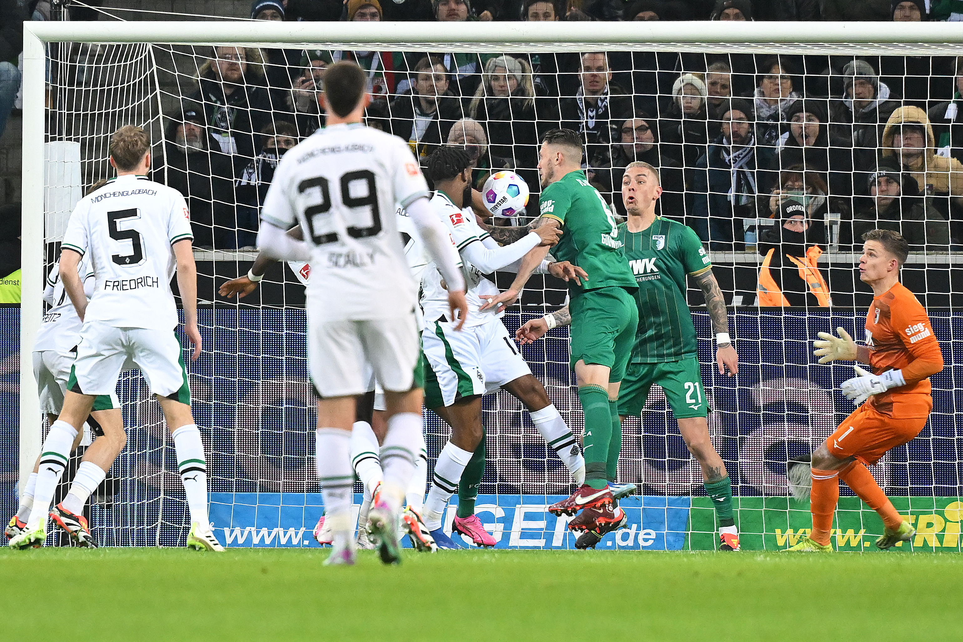 奥格斯堡vs门兴格拉德巴赫预测,足球直播德甲门兴哥德巴赫