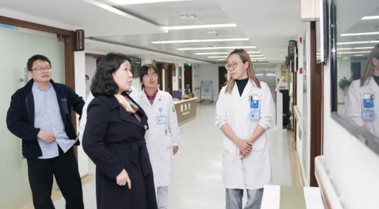 家门口看名中医！岳阳针灸专家工作室进驻江宁路街道