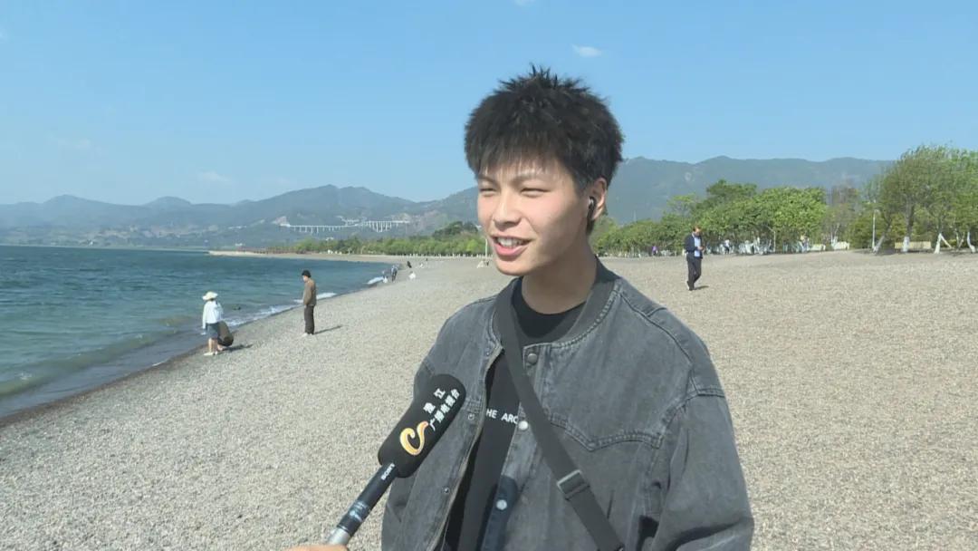 22.26万人次、2.04亿元！澄江清明假期“不负*光春**”